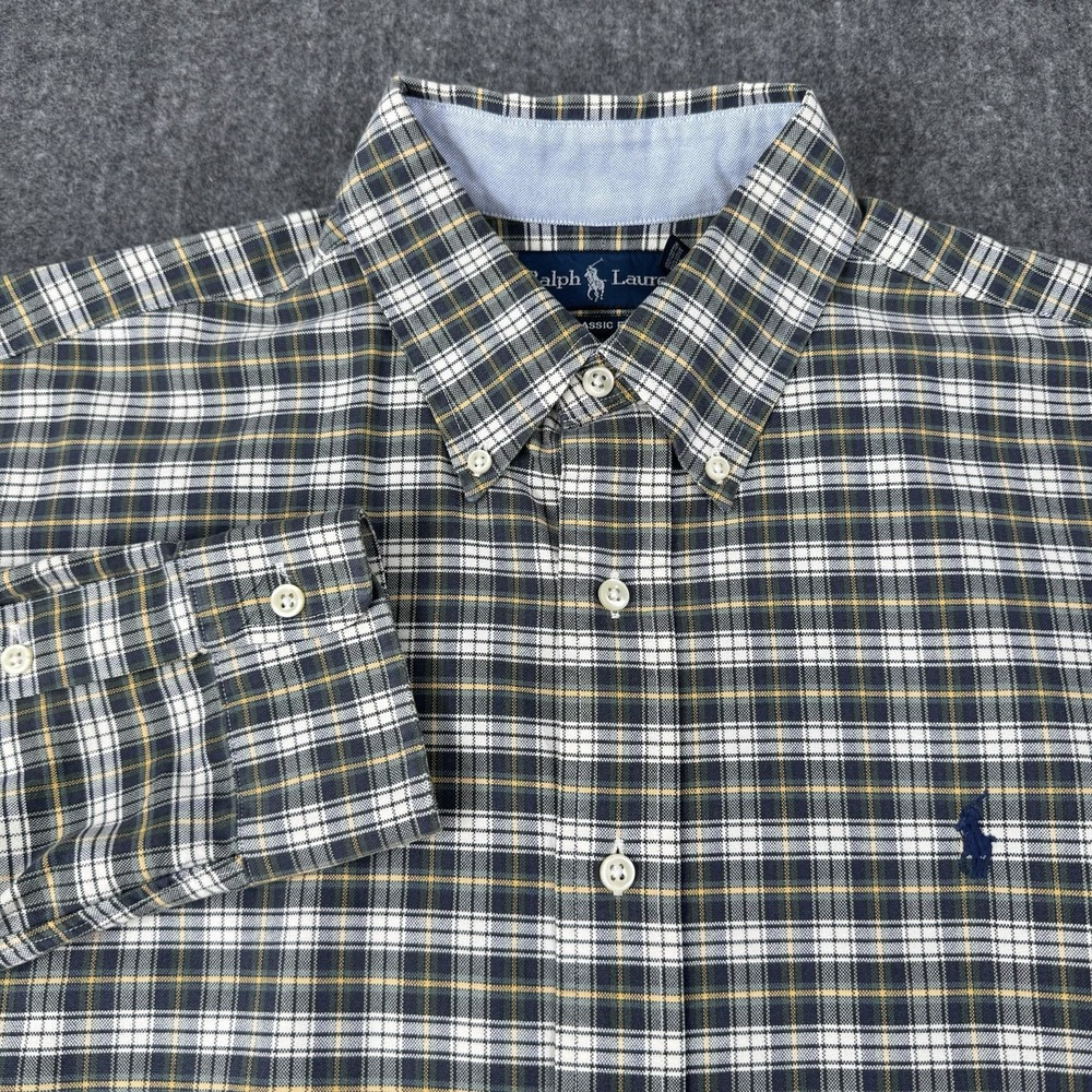 Ralph Lauren Men's Classic Fit Plaid Long Sleeve Button-Down Shirt – Size L